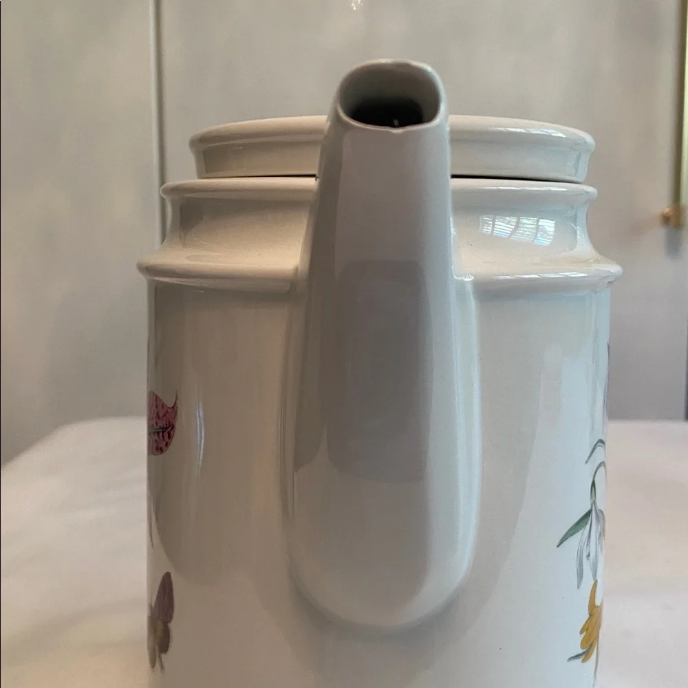 Portmeirion • “The Botanic Garden” Coffee Pot in Snowdrop & Crocus Flora Pattern - Picture 10 of 17